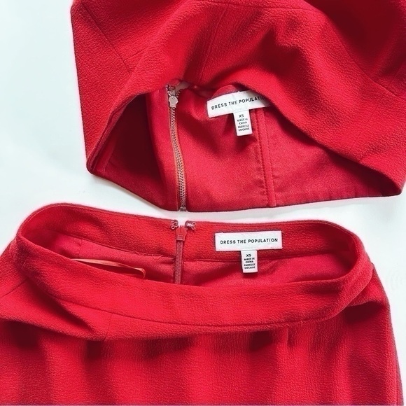 Dress The Population Elliana Two-Piece Faux Halter Set Rouge - Picture 11 of 14